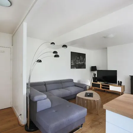 Bright T3, View On #cathedralesaintgatien #tours * Tours